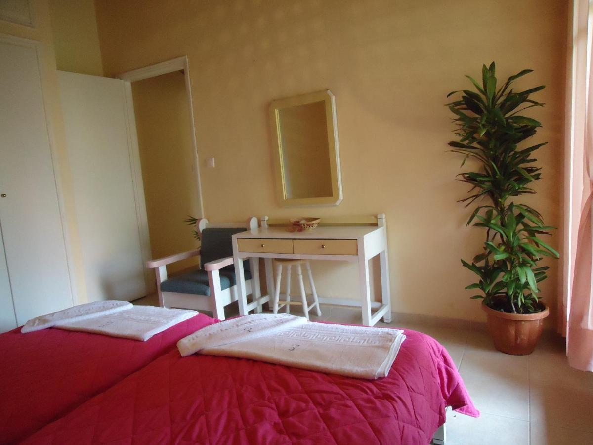 Errika Apartment Ипсос Екстериор снимка