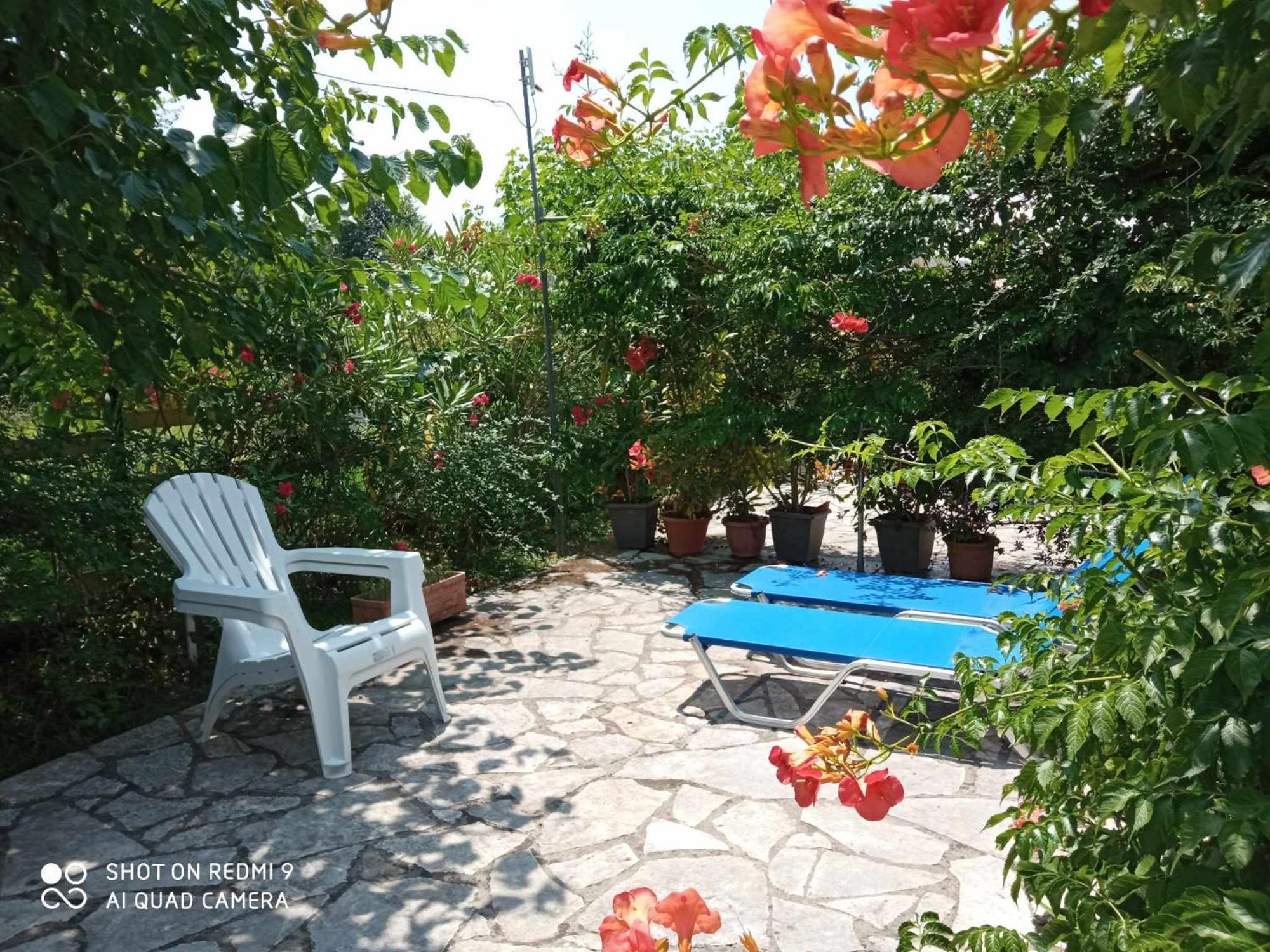 Errika Apartment Ипсос Екстериор снимка