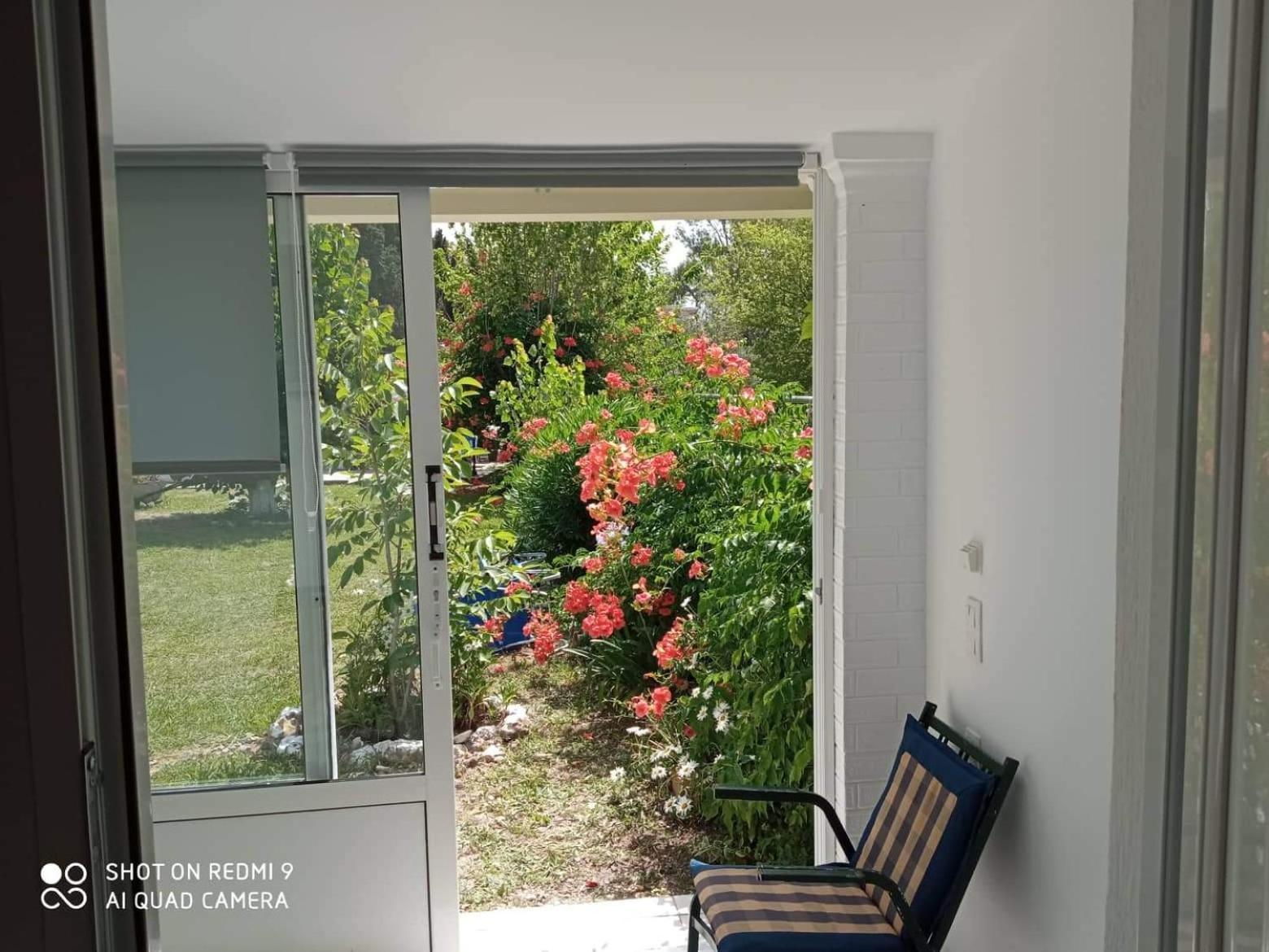 Errika Apartment Ипсос Екстериор снимка